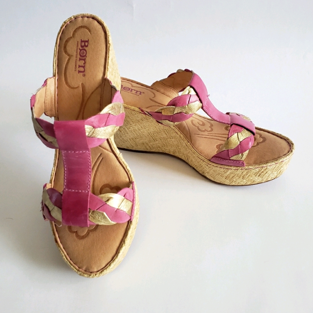 Born Slip-on Wedges - size 10